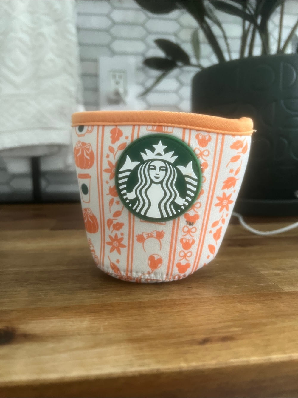 Disney/Starbucks Fabric Fall Cup Sleeve